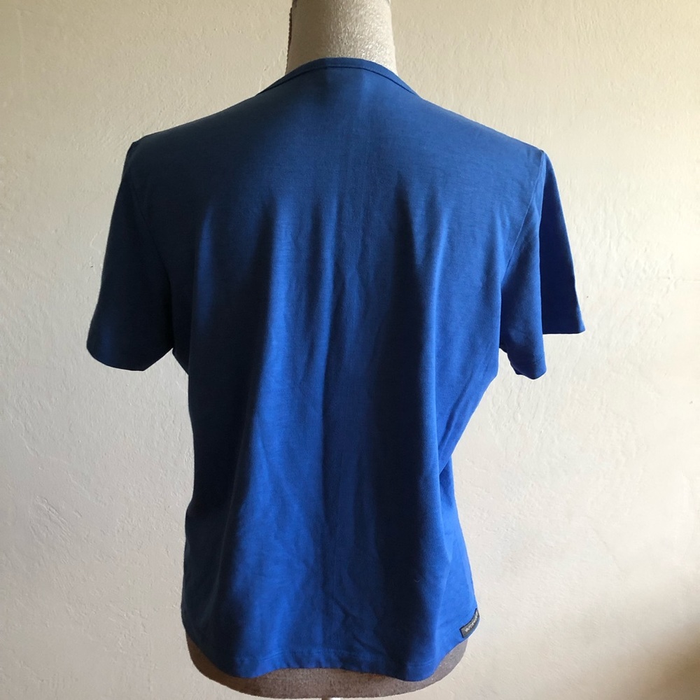 The North Face Crew Neck Short Sleeve Blue Top - Picture 3 of 4